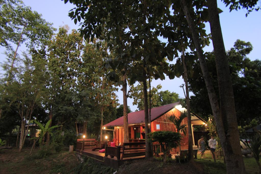Baan Suan Auy Kham Villa Mae Sai Luaran gambar
